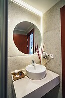 Leila Cunda Hotel & Coffee