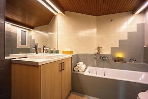 Touching Acropolis Elegant Apartment