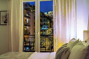 Touching Acropolis Elegant Apartment