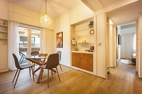 Touching Acropolis Elegant Apartment