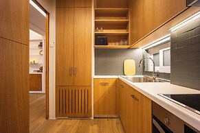 Touching Acropolis Elegant Apartment