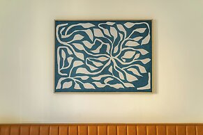 Touching Acropolis Elegant Apartment