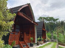 Munduk Luwih Ecolodge Bedugul by AGATA
