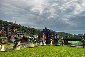 Munduk Luwih Ecolodge Bedugul by AGATA