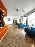 Hotel Avion