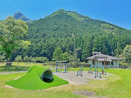 Matsusaka Wanwan Paradise Mori No Hotel