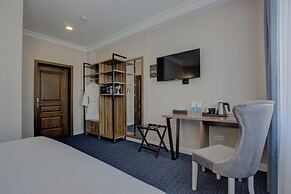 Resident Hotel Bishkek