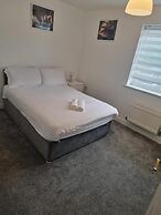 3bed Maidstone Stay - Wifi, Parking, London Access