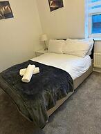 3bed Maidstone Stay - Wifi, Parking, London Access