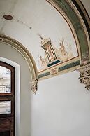 Mezzanine Studio - LoftAffair