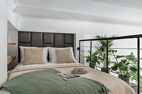 Mezzanine Studio - LoftAffair