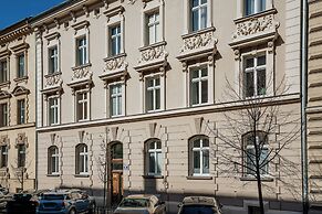 Mezzanine Studio - LoftAffair