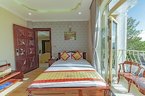 Sunrise Hotel Da Lat