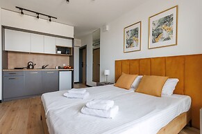 Zeus Apartments