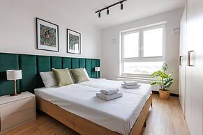 Zeus Apartments