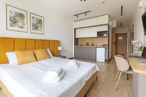 Zeus Apartments