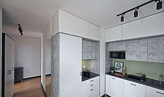 Zeus Apartments