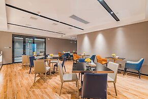 Echarm International Hotel Guangzhou South Railway Station Zhongcun Me