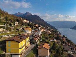 Nesso Mosaic
