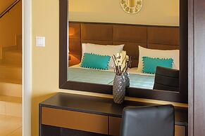 Theo Villas With Sea View