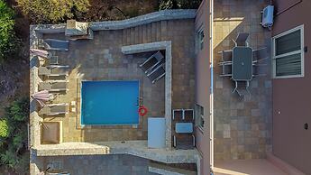 Theo Villas With Sea View