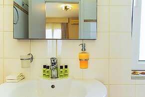 Theo Villas With Sea View