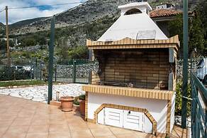 Dimos-mani Wonderful View