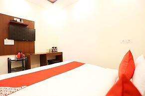 Hotel Mona Regency