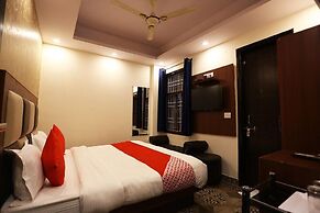 Hotel Mona Regency