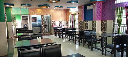 Hotel Sunjukti by Roh