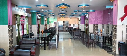 Hotel Sunjukti by Roh