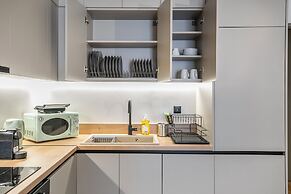 Avia Deluxe Studio- Athens Modern Escape