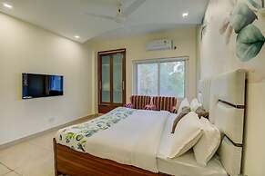 Luxury 3 Bedroom's Apartment