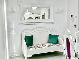 Lora Home by Frangki