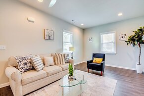 3 Mi to Downtown Atlanta: Bright & Modern Home!