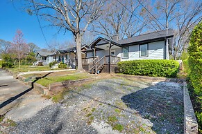 3 Mi to Downtown Atlanta: Bright & Modern Home!