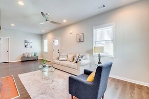 3 Mi to Downtown Atlanta: Bright & Modern Home!