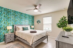 Outdoor Entertaining Space: Home in Davenport