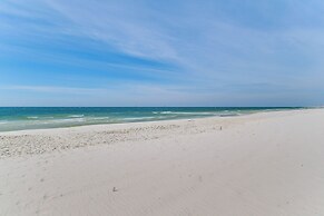 'our Happy Place' Zero-entry Pool & Tennis Access