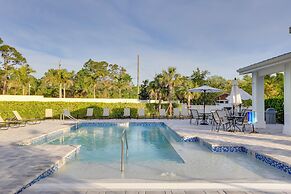 Lanai & Pool Access: Central Sarasota Townhome!