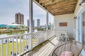 2 Blocks to Beach: Gulf Shores Getaway w/ Dock!