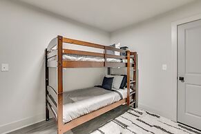 5 Mi to Cambridge Square: Ooltewah Getaway!