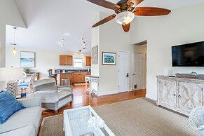 Walk to Beach & Boat Ramp: Home w/ Outdoor Area