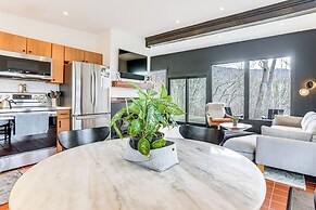 'black Walnut Cabin' on 2 Acres in Luray!