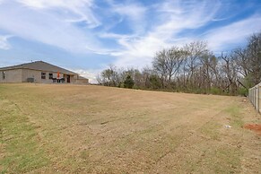 Family-friendly, Pets Welcome: Broken Arrow Gem!