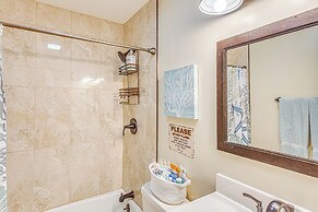 4 Blocks to Ocean: North Myrtle Beach Condo