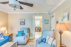 4 Blocks to Ocean: North Myrtle Beach Condo