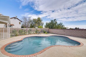 < 1 Mi to Antelope Valley Mall: Spacious Retreat!