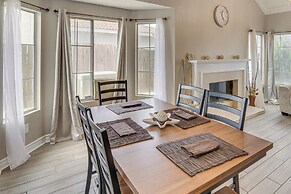 < 1 Mi to Antelope Valley Mall: Spacious Retreat!