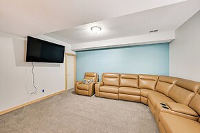 3 Mi to Dtwn: Family-friendly Home in South Haven!